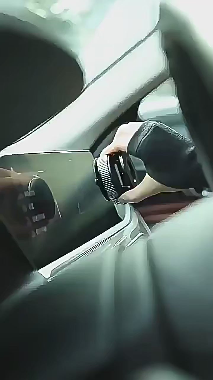 Strong Magnetic Car Phone Holder – Foldable 360° Adjustable Universal Mount